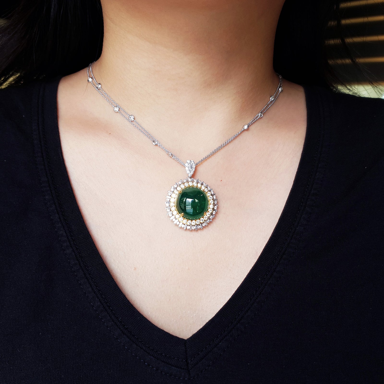 Mahar Emerald Round Double Halo Necklace M652