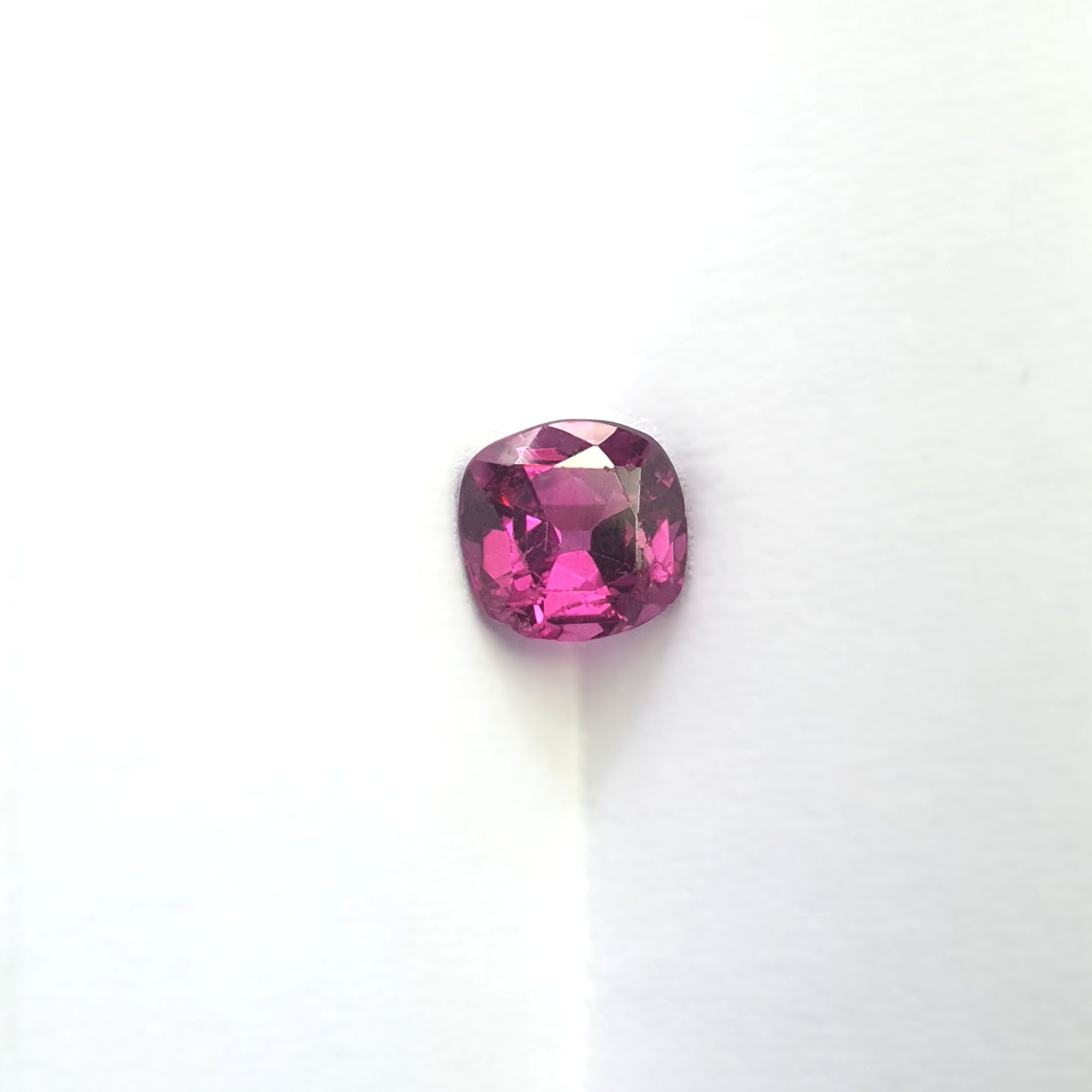 Rhodolite Garnet Cushion 0.81CT M681