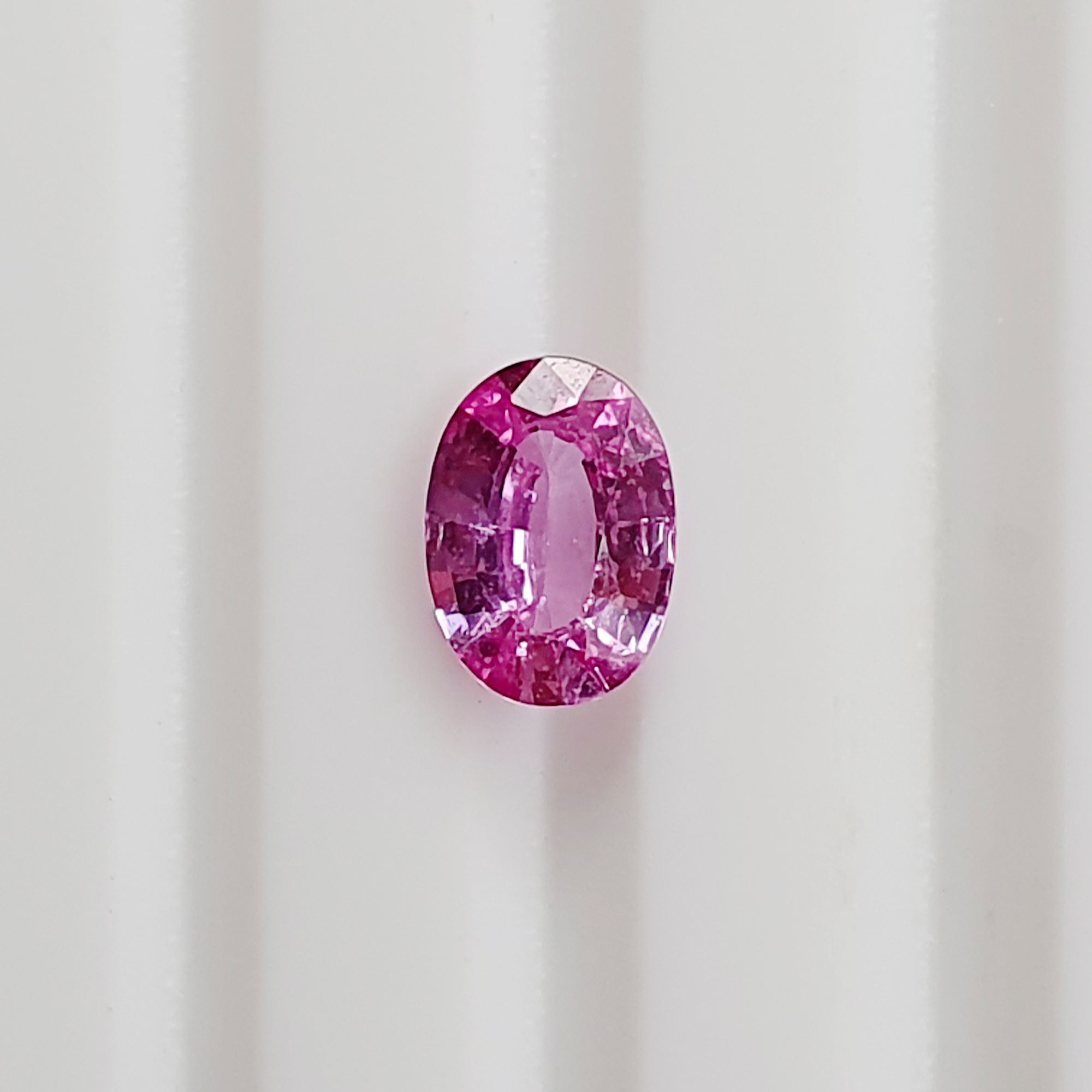 Pink Sapphire Oval 0.85CT M756