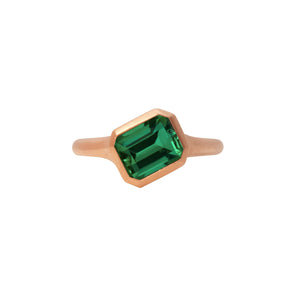 Petero Solitaire Bezel Gemstone Ring - Green Emerald 2021-029